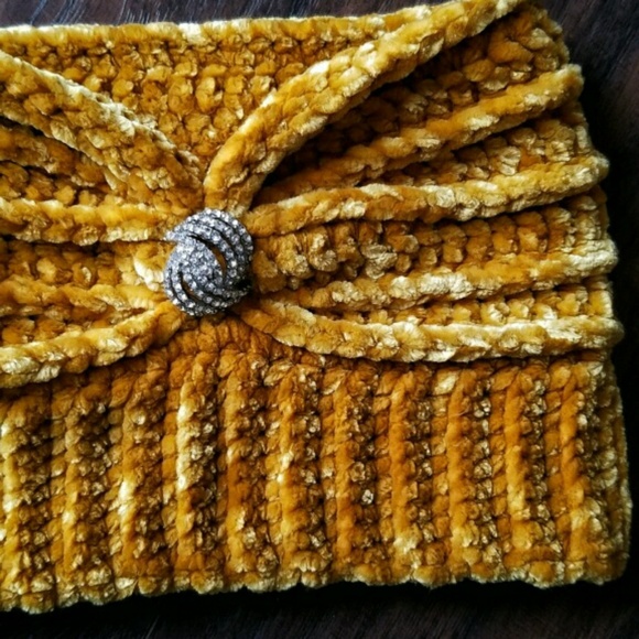 Mossy Orange Chenille Velvet Headband - Picture 2 of 2